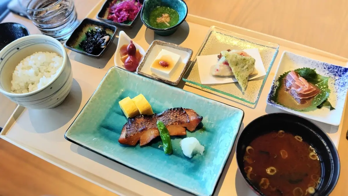 ホテルインディゴ犬山有楽苑
朝食　和定食