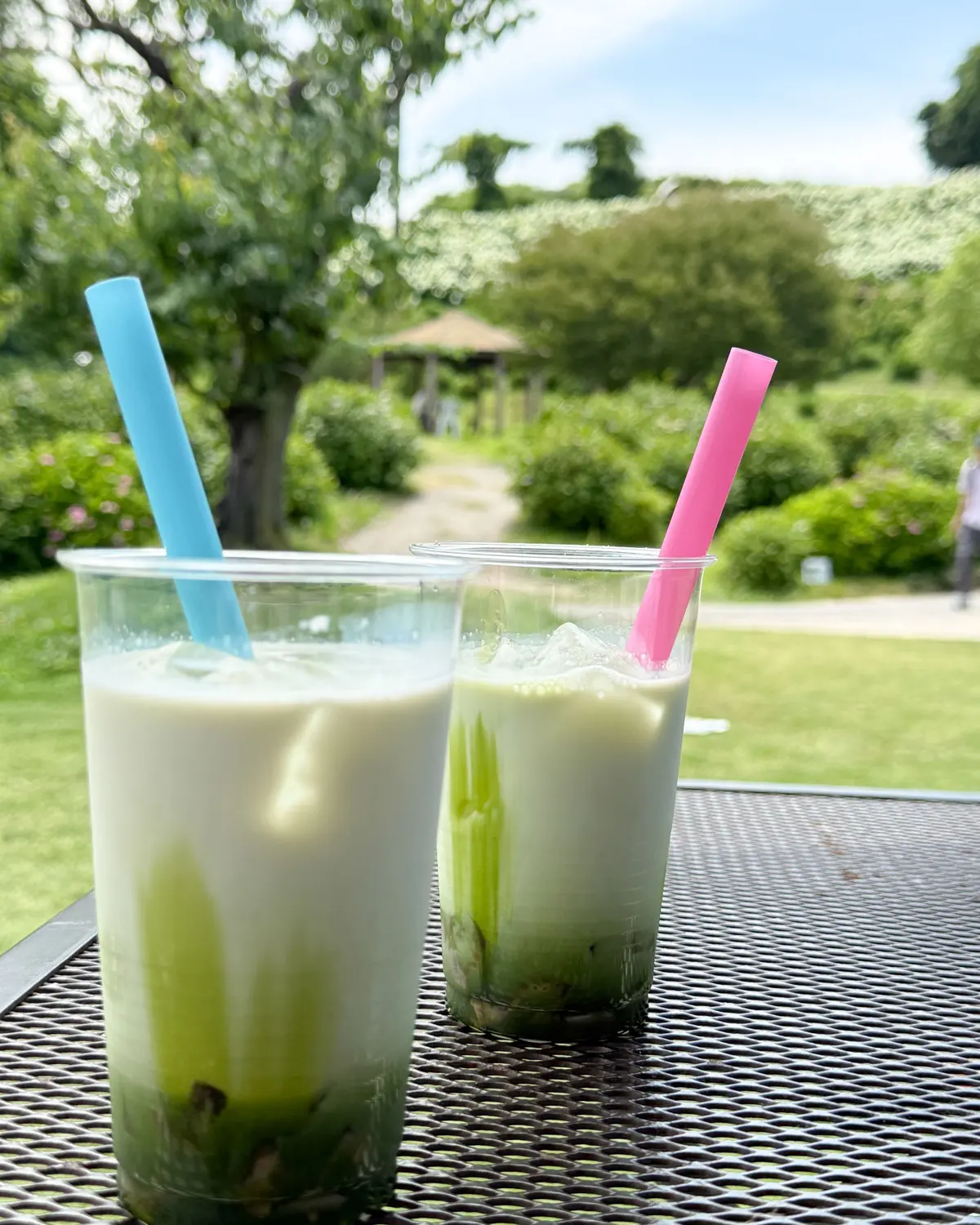 わらび餅入り抹茶ラテ