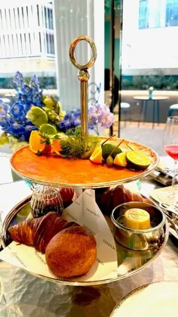 ティファニーで朝食を。娘とティファニーボの画像_2