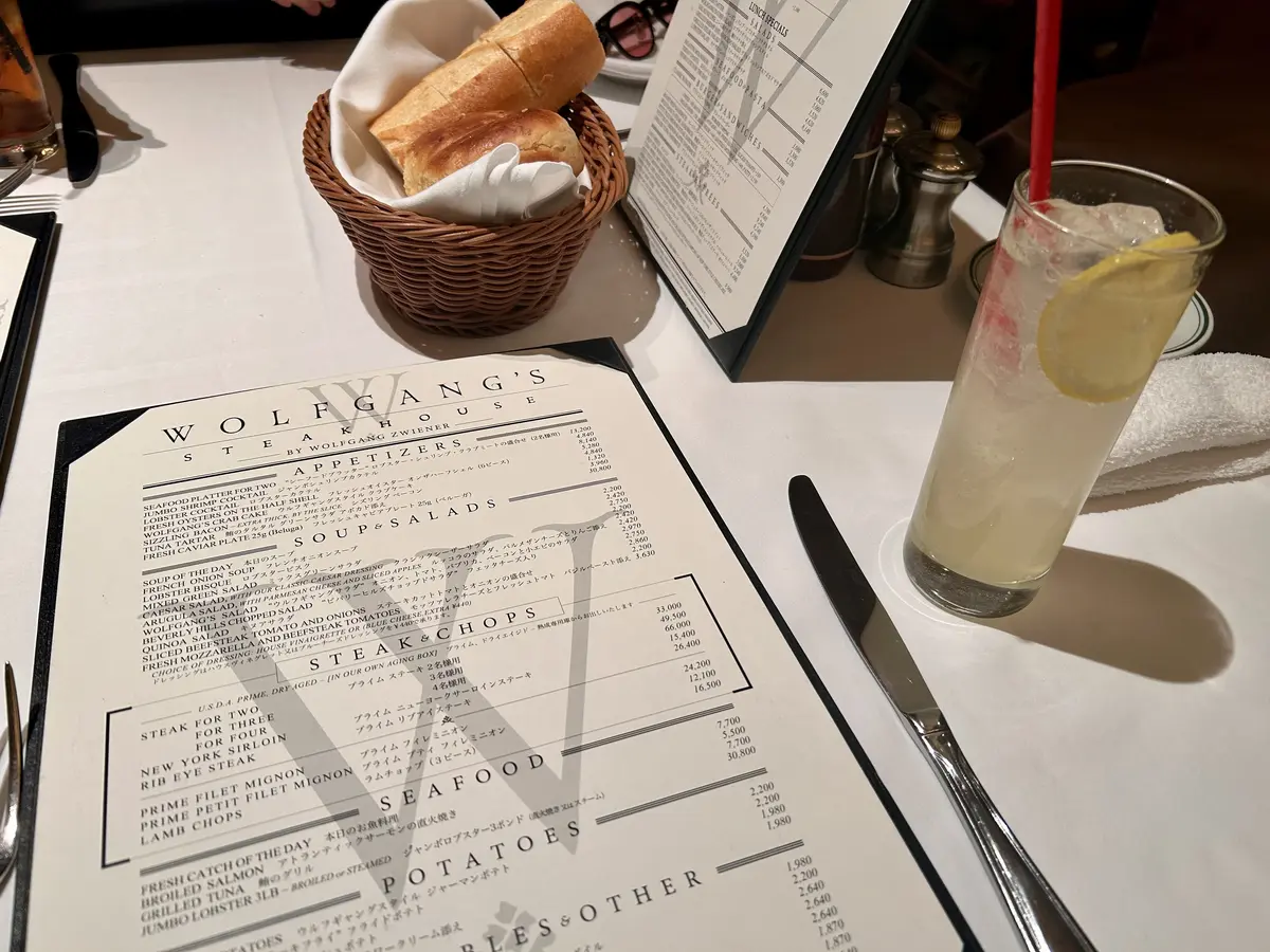 新緑が眩しい日、丸の内を探索してきましたの画像_8