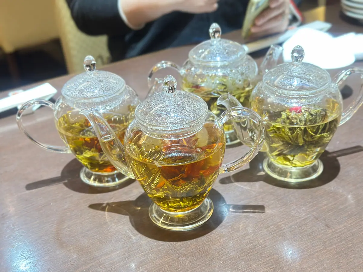 プチプラ赤いパンツで、ちょっと縁起を担いの画像_9