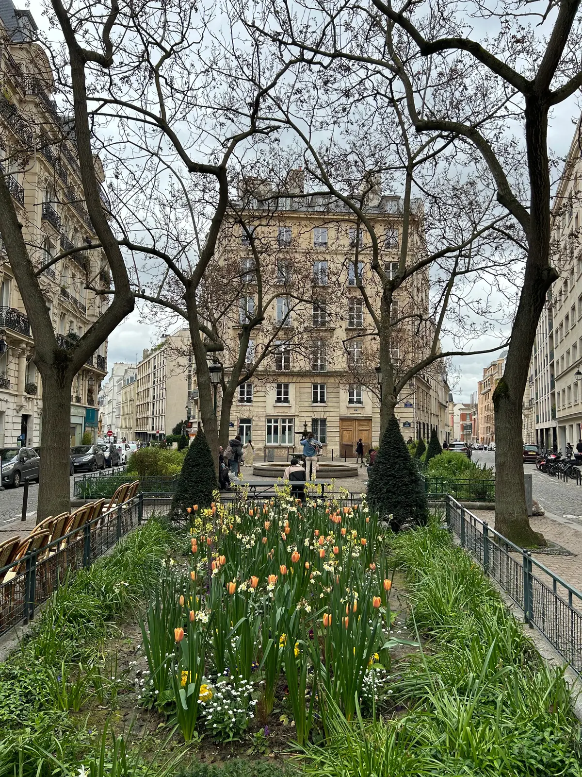 Netflix ネットフリックス　　Emily in Paris　　TVドラマ「エミリー、パリへ行く」seasons5 の最新ロケ地　ブランジェリー巡り【Emily in Paris】