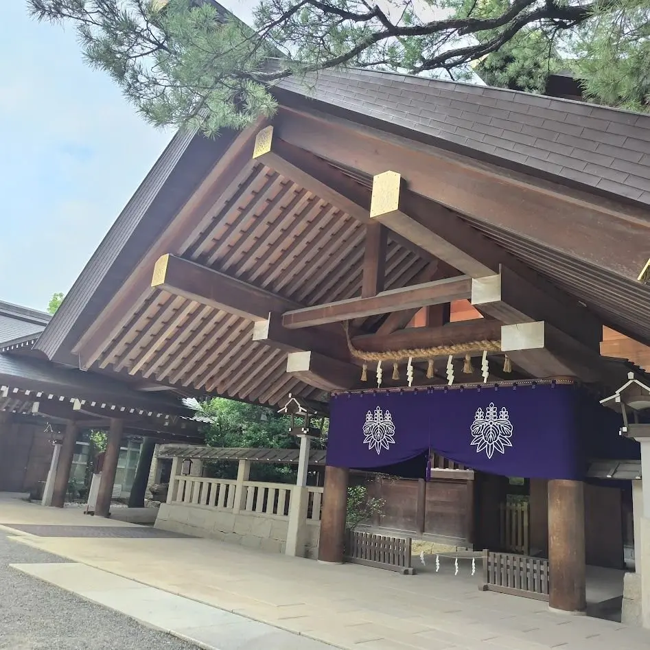 熱田神宮
神楽殿