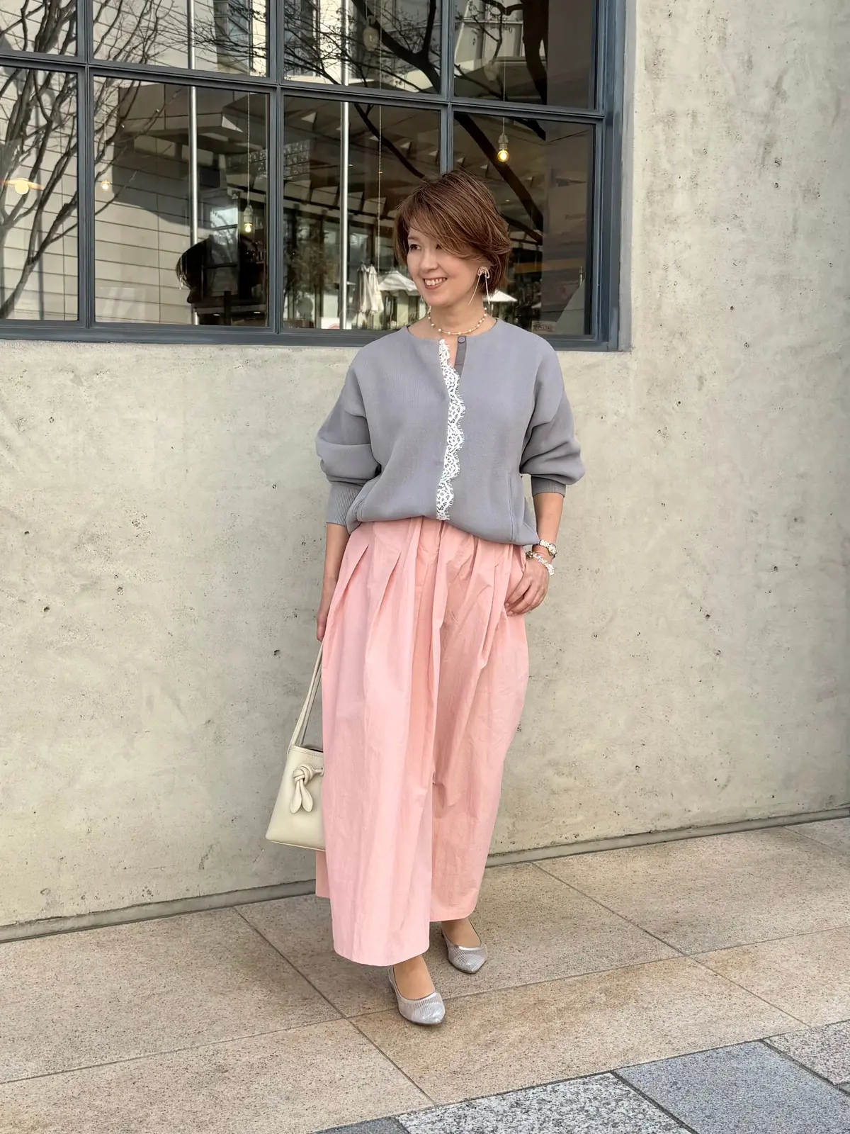 グレー×ピンクでつくる大人配色でバースデの画像_4