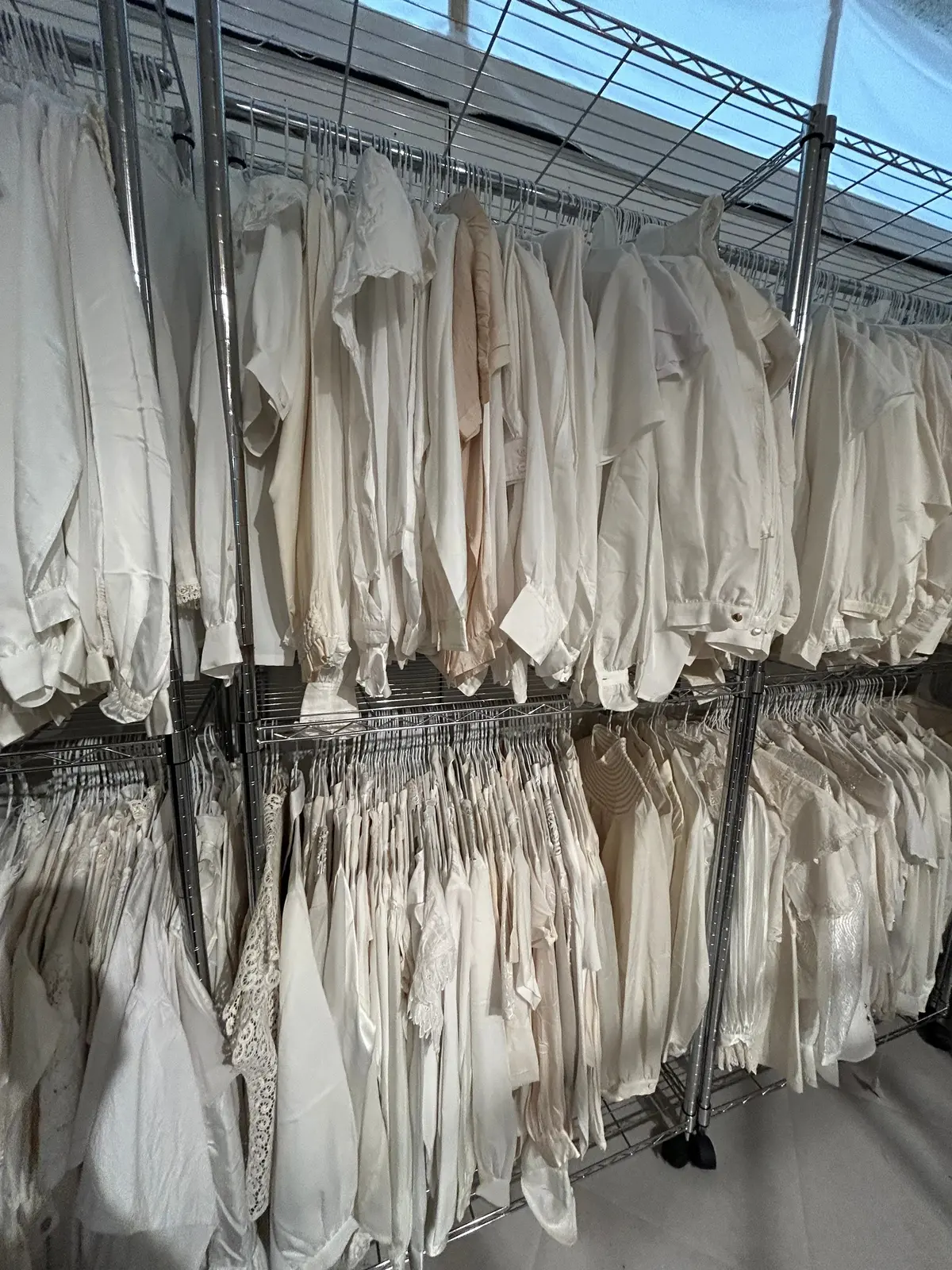 文化服装学院　着て見て触れてブラウス展　レトロブラウス