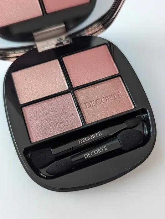 コスメデコルテのアイシャドウを春メイクにの画像_2