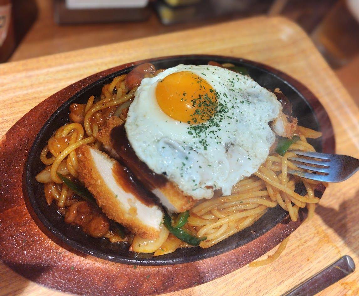 スパキン　スパカツインディアン目玉焼きトッピング