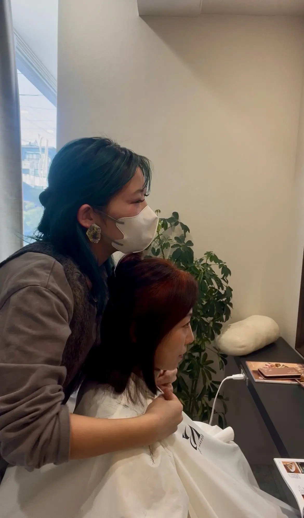 心も髪もリフレッシュ！ミディアムレイヤーの画像_8