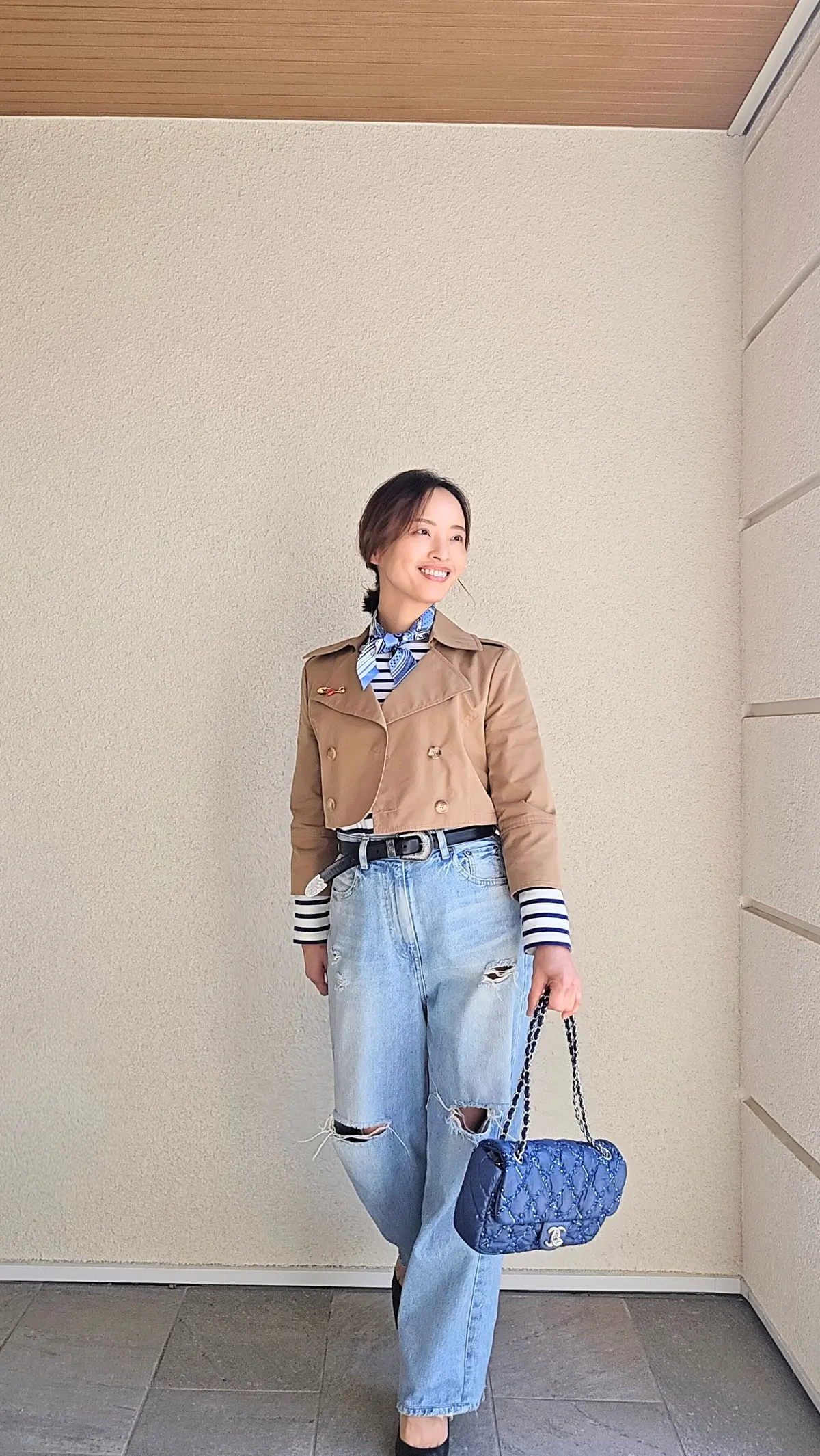 ストライプTシャツ一枚で楽しむ！大人の「の画像_5