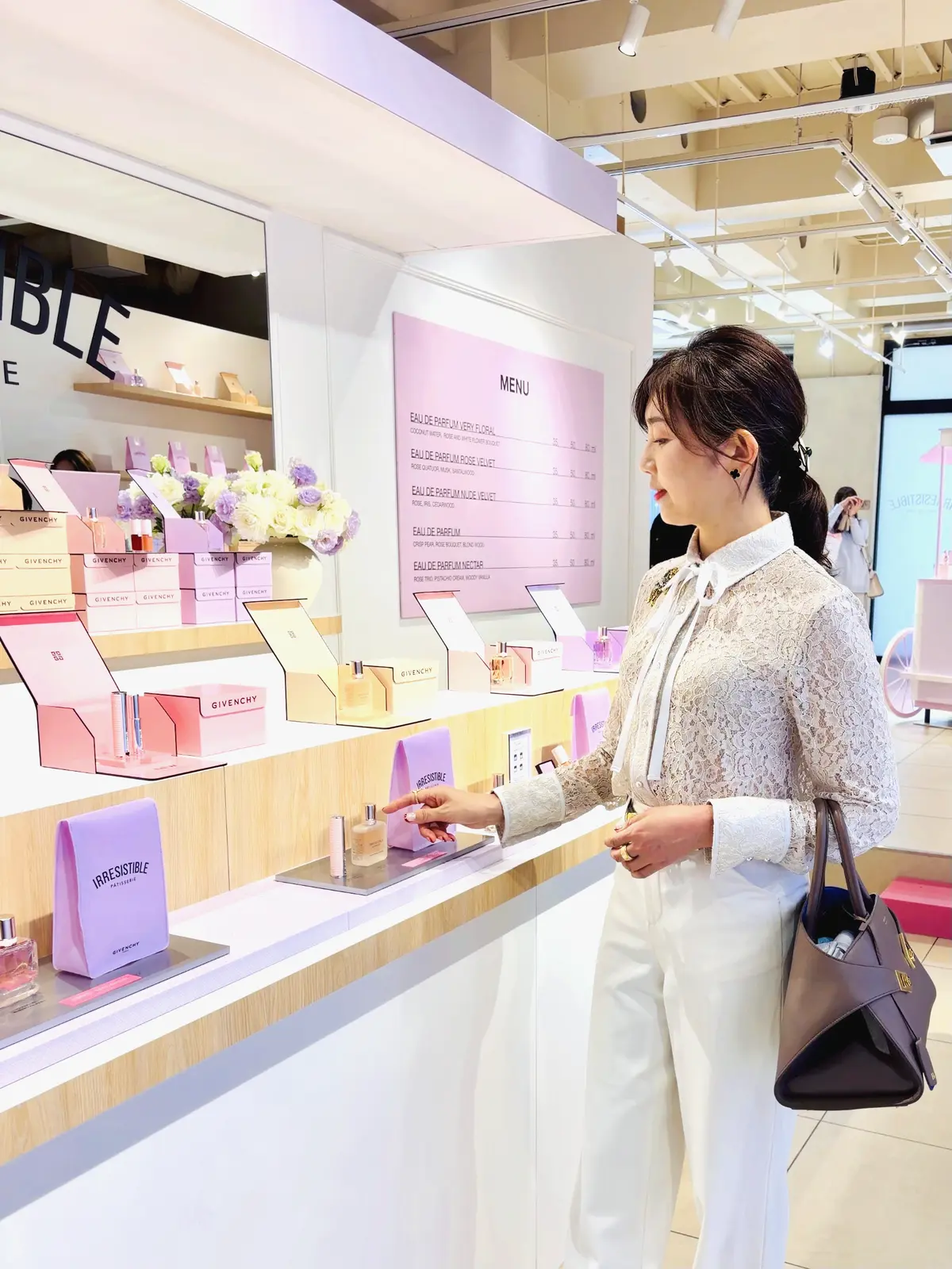 【大人コスメ】ジバンシィピンクに染まる週の画像_5