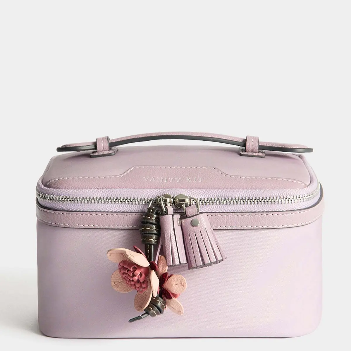 アニヤ・ハインドマーチ Sakuraコレクション バニティ