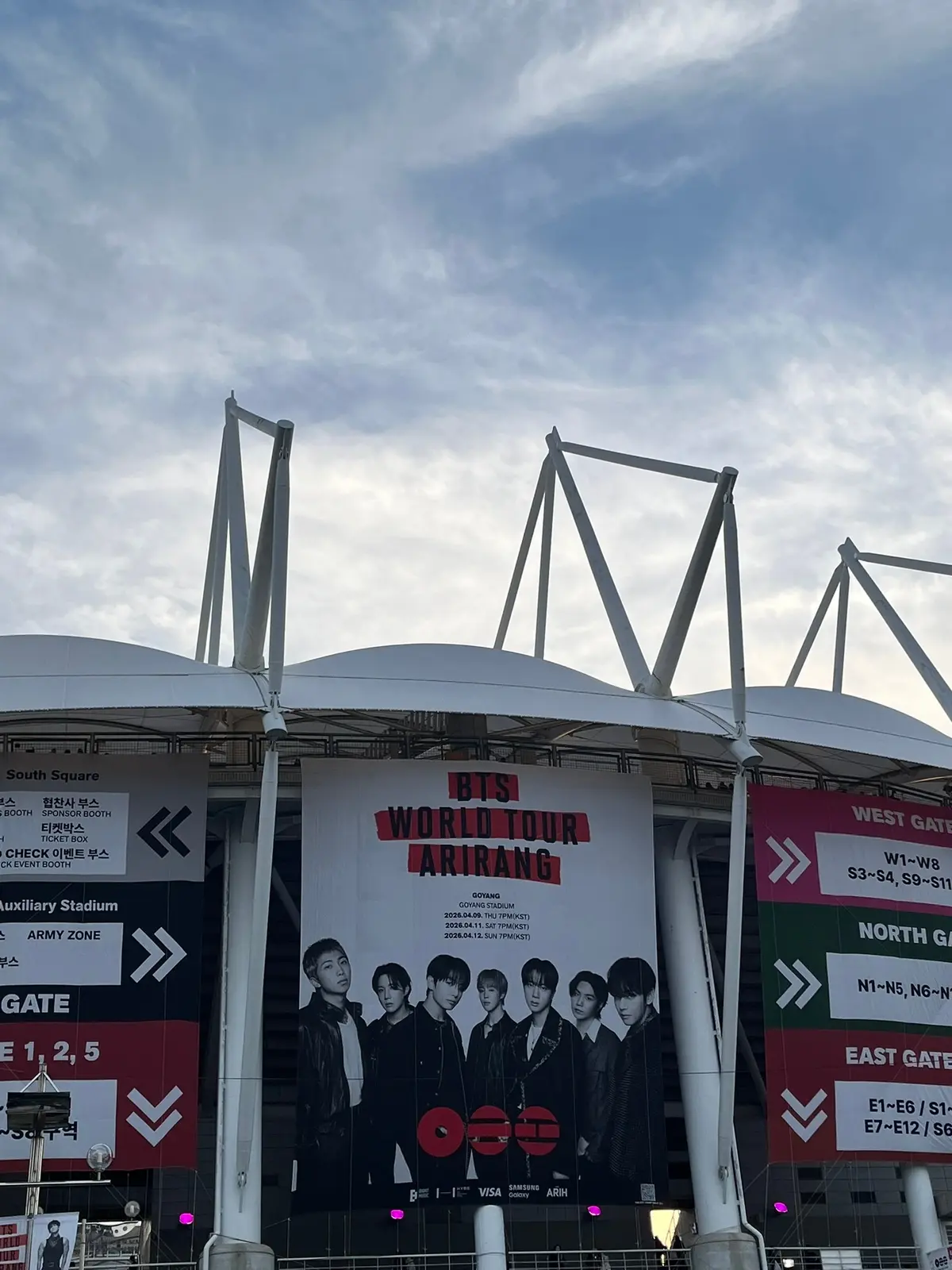 BTS ライブ会場 韓国 高陽スタジアム