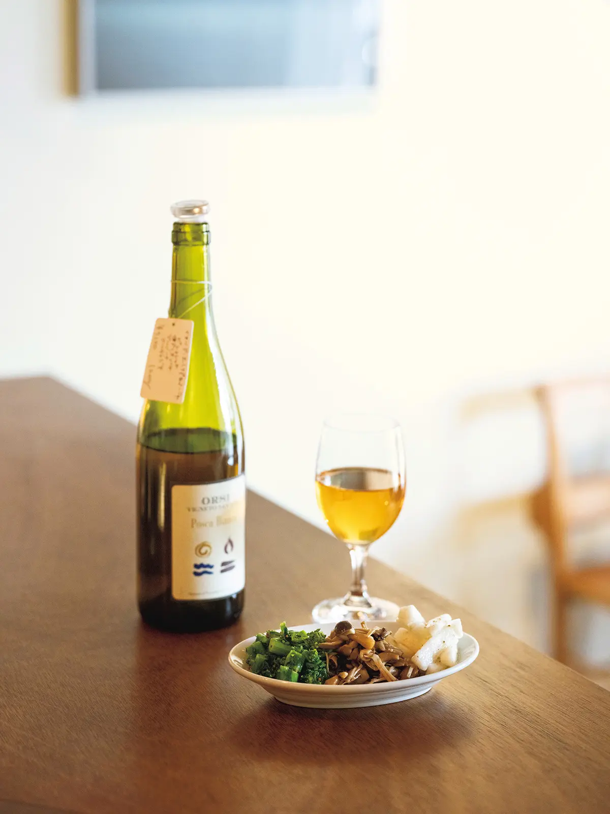 スパイスやハーブを効か せた、「日替わりのおつまみ3点盛り」 ￥750。