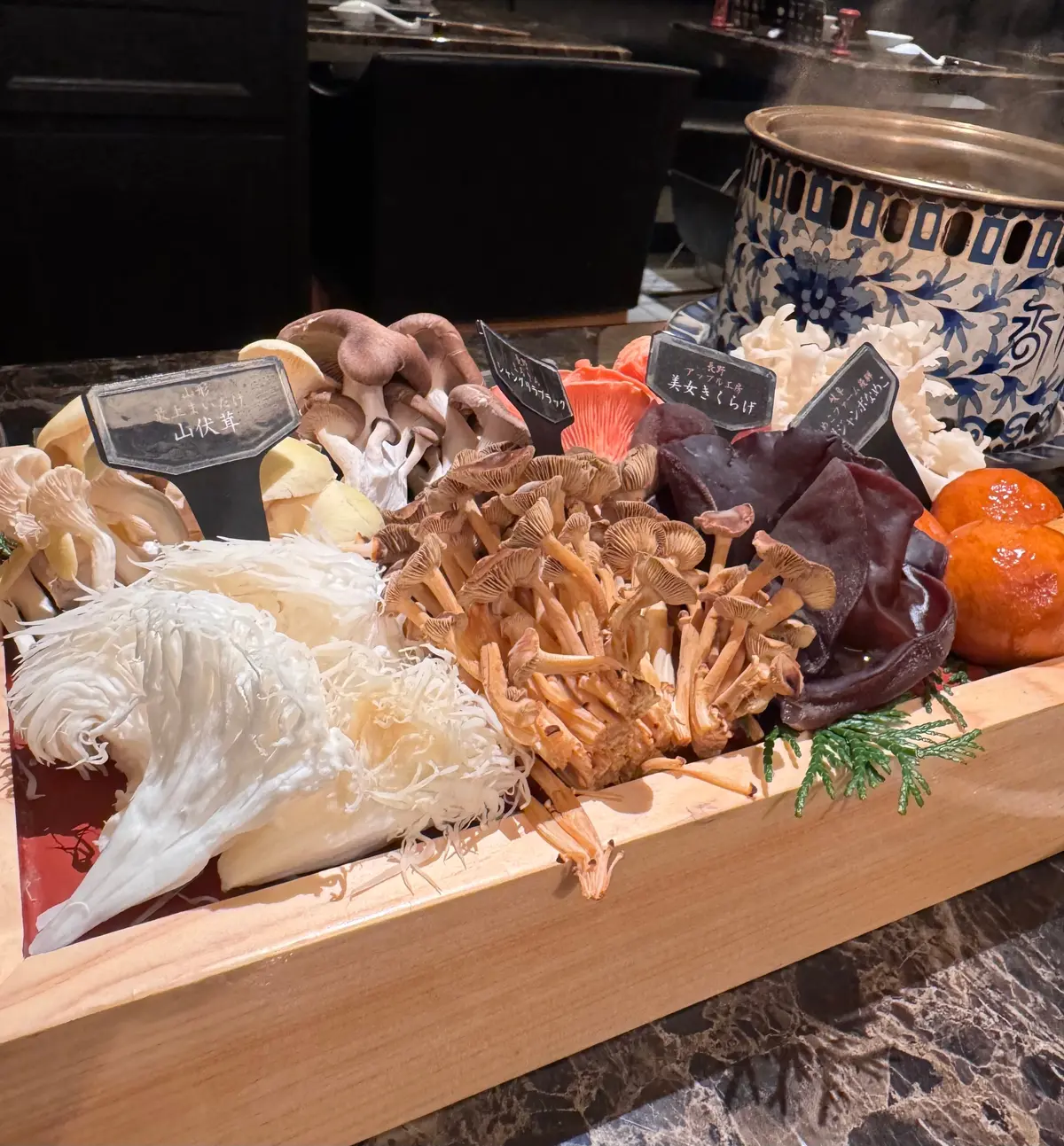 きのこしゃぶしゃぶ火鍋