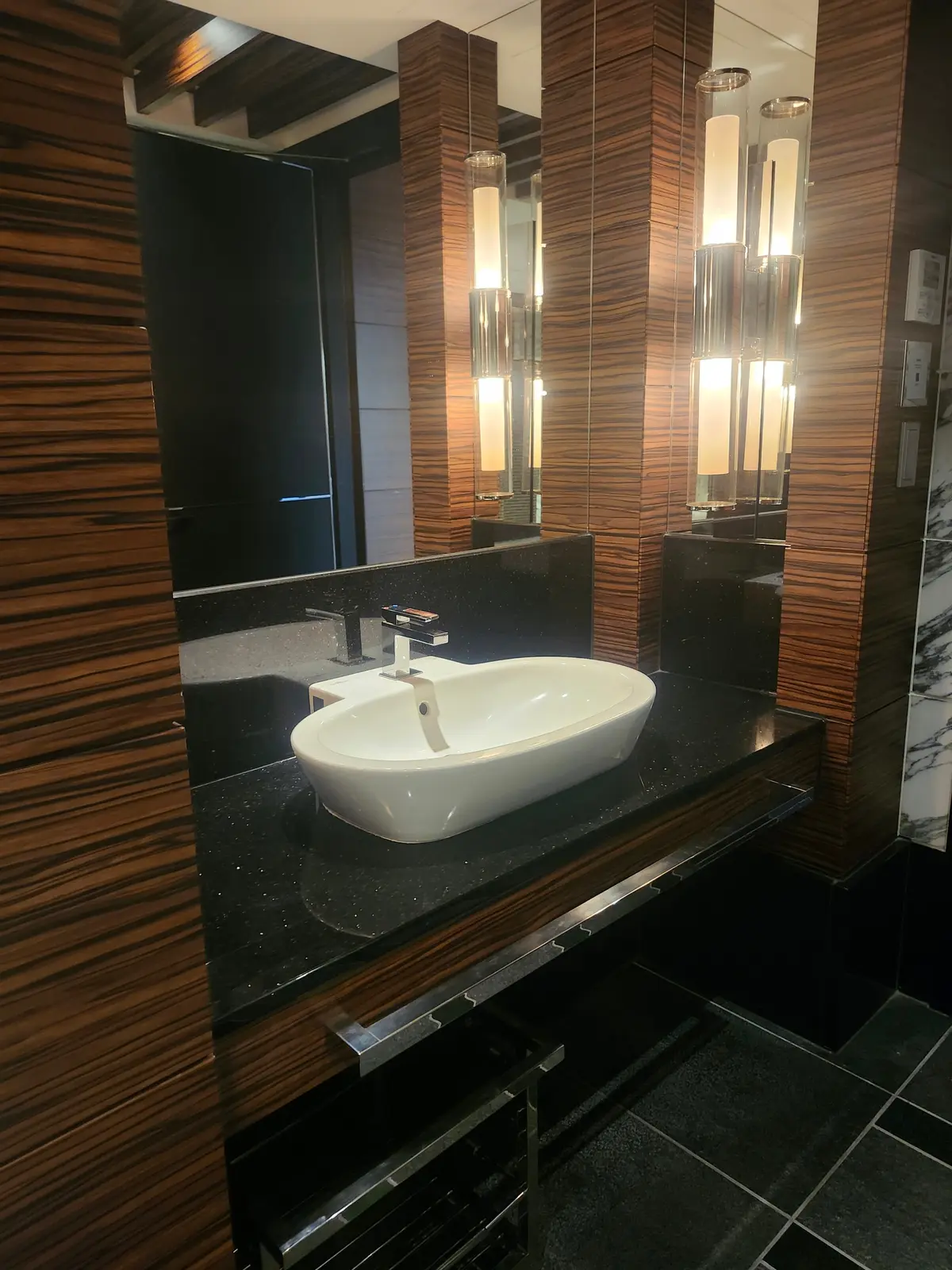 軽井沢、冬の軽井沢、プリンスアウトレット、沢村、旧軽井沢銀座、沢村モーニング、軽井沢モーニング、中山のジャム、ハルニレテラス、軽井沢お土産、グランドエクシブ軽井沢、和泉屋傳兵衛、サンクチュアリ・ヴィラ ムセオスーパースイートグレード、ホテルラウンジ