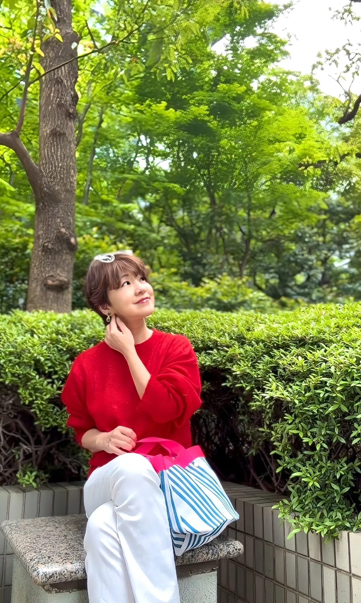 【春夏大人の赤はドラマチックに】爽快白デの画像_2