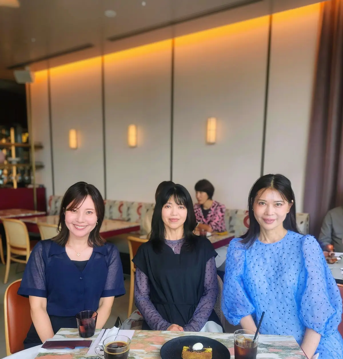 Prés de L’AS、原宿、神宮前、表参道、ランチ、new open、40代ファッション、フォアグラクリスピーサンド、デザートワゴン