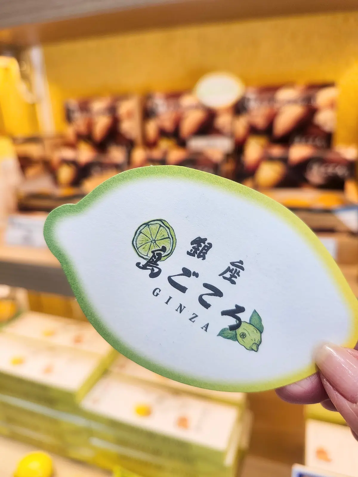 手土産、伊勢志摩サミット、広島サミット、大阪サミット、レモンケーキ、銀座、尾道、瀬戸田レモン、イタリア、トリノ、老舗、GINZA SIX、銀座シックス、Bicerin（ビチェリン）、島ごころ、バーチ・ディ・ダーマ