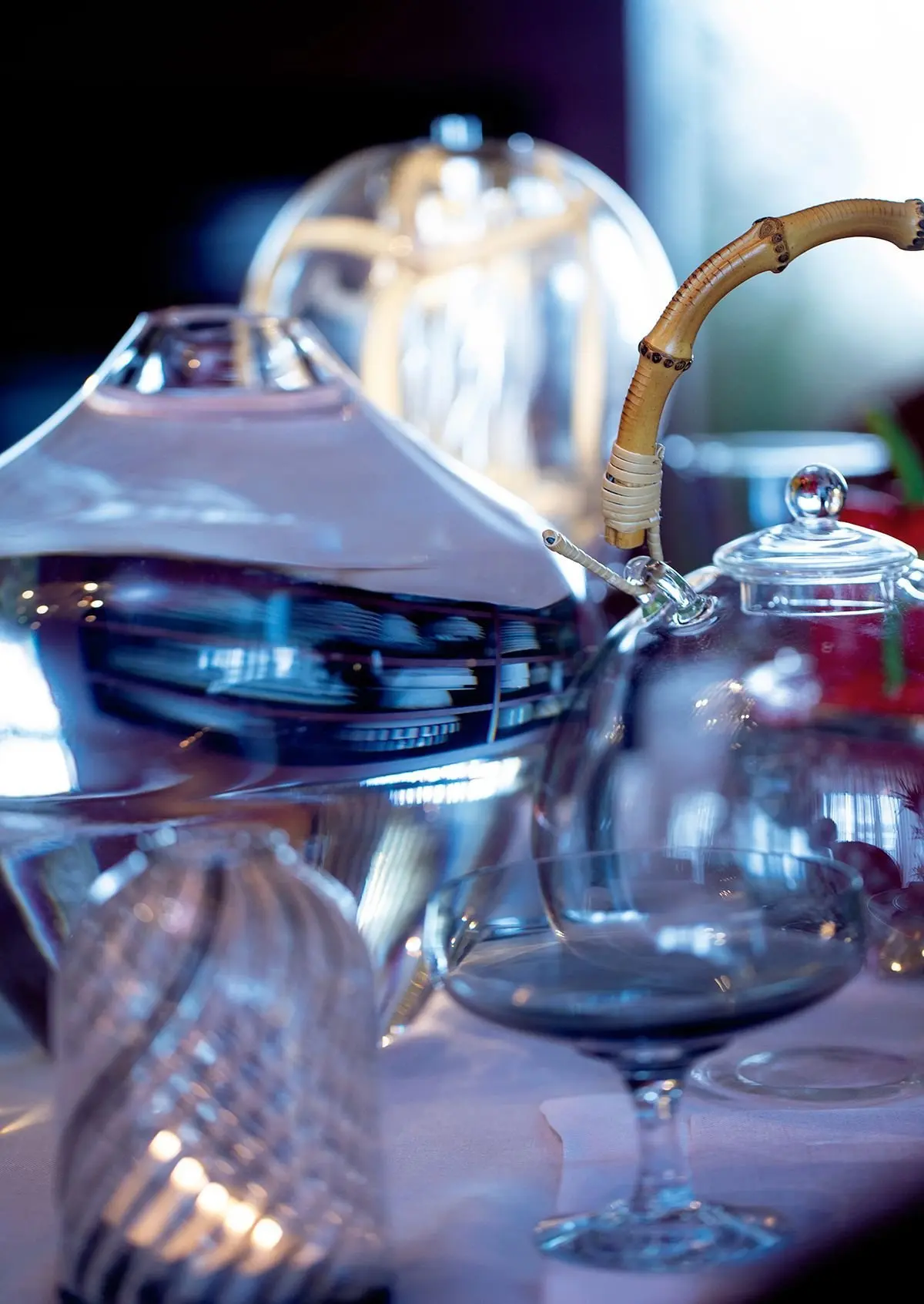 手前のグラスは『Baccarat』。