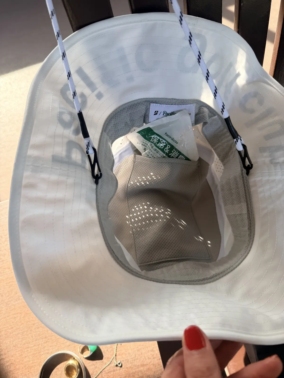 ブリヂストン×Pacific Golf Clubコラボバケットハット　保定剤を入れるポケット　夏ゴルフ 暑さ対策