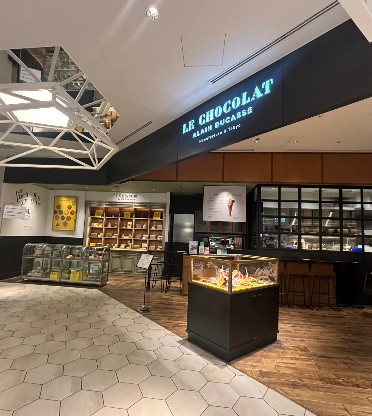 仕事帰り、大人のソフトクリームとZARAの画像_1