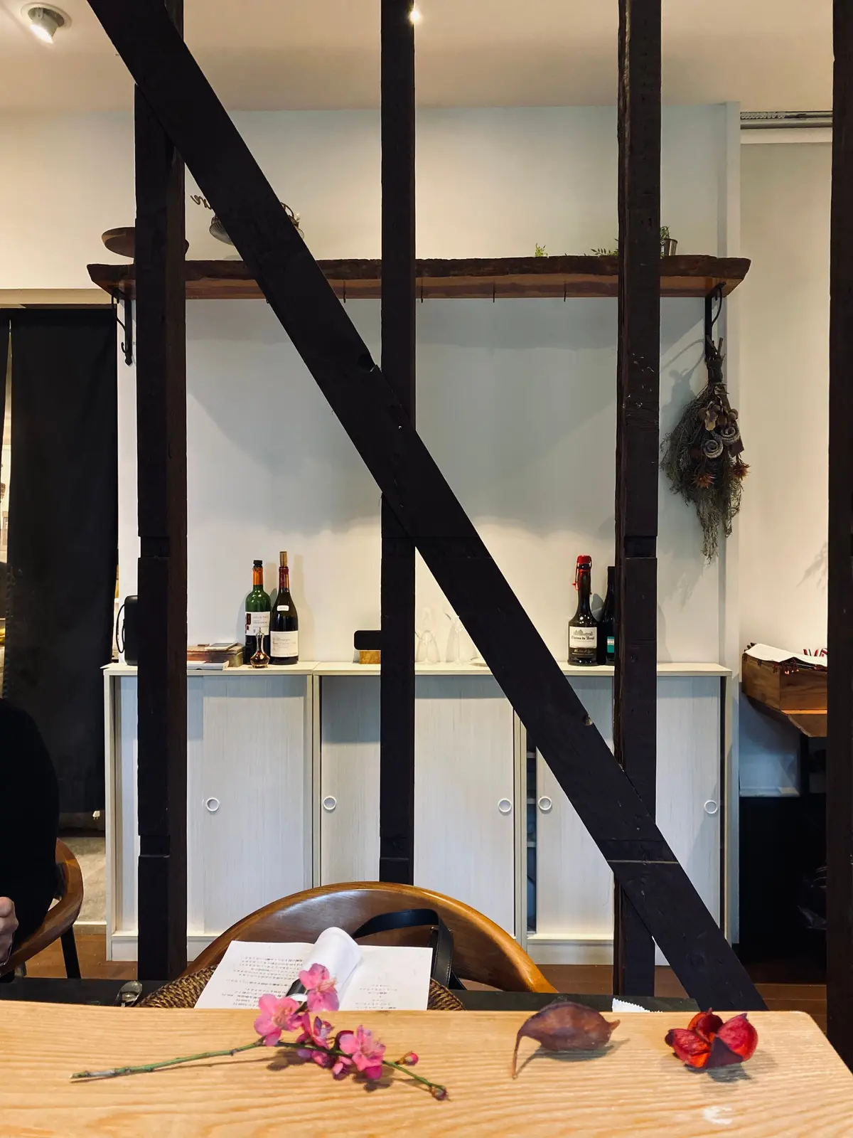 LAINE 鎌倉 稲村ヶ崎 店内空間 フレンチ 完全予約制