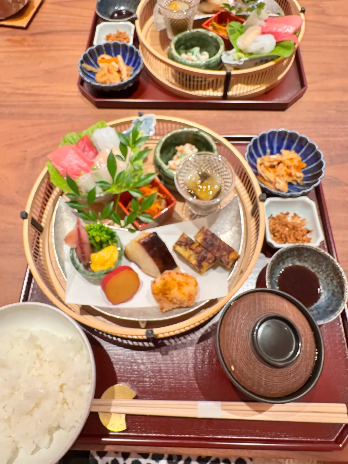 華組ランチは大人フェミニンなツイードジャの画像_10