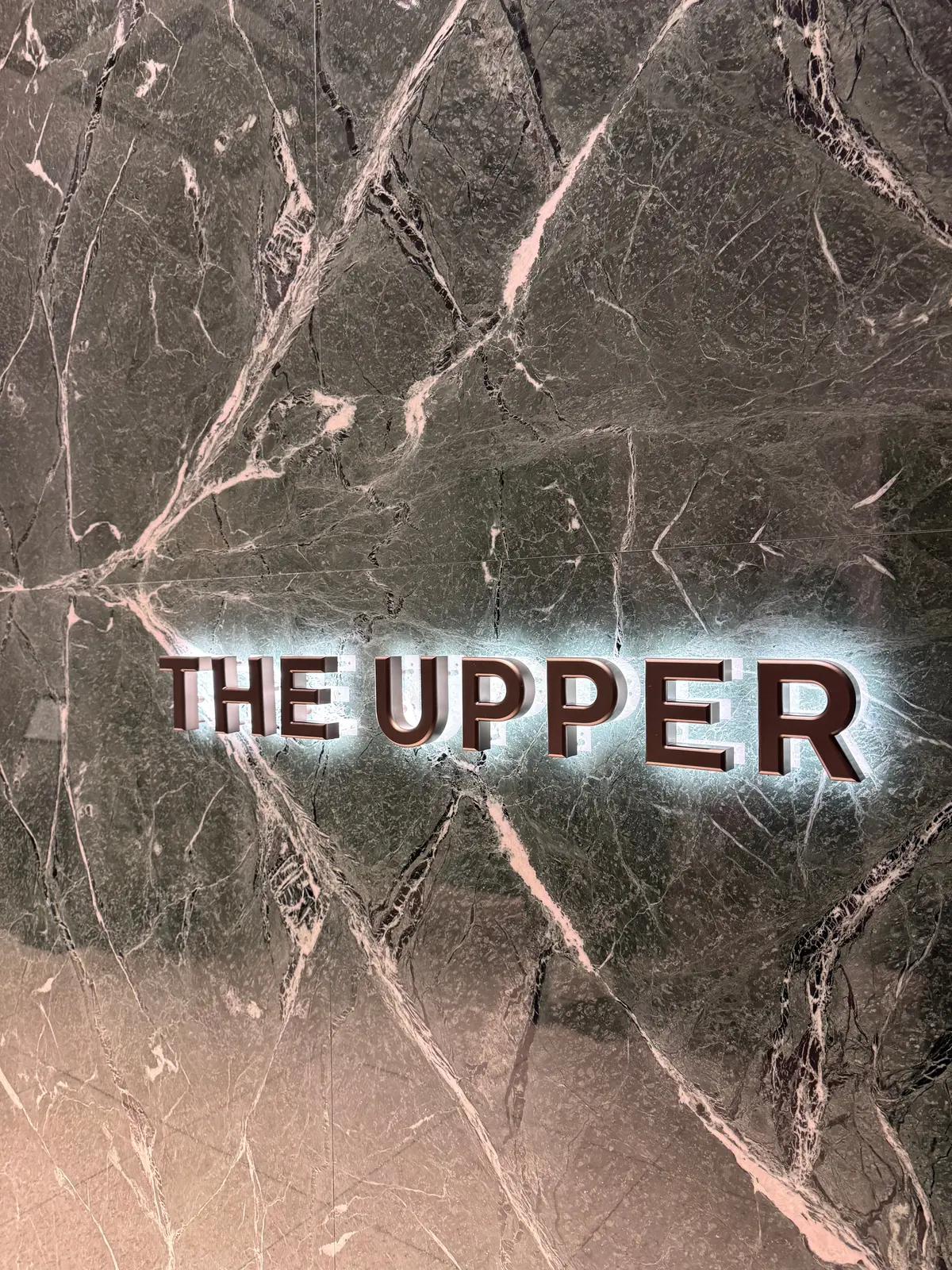 THE UPPERでランチ