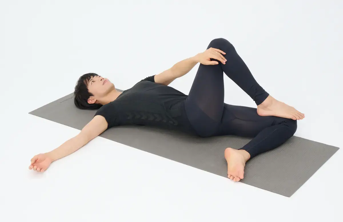 骨盤　ストレッチ