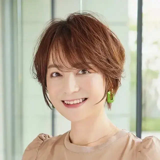 ショートヘア　40代