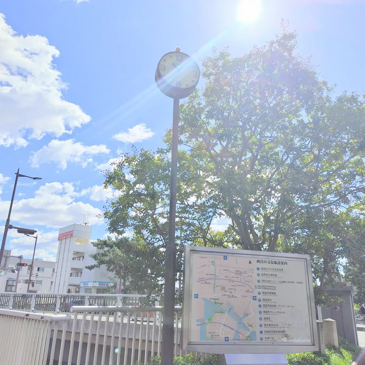 阪急夙川駅の南側