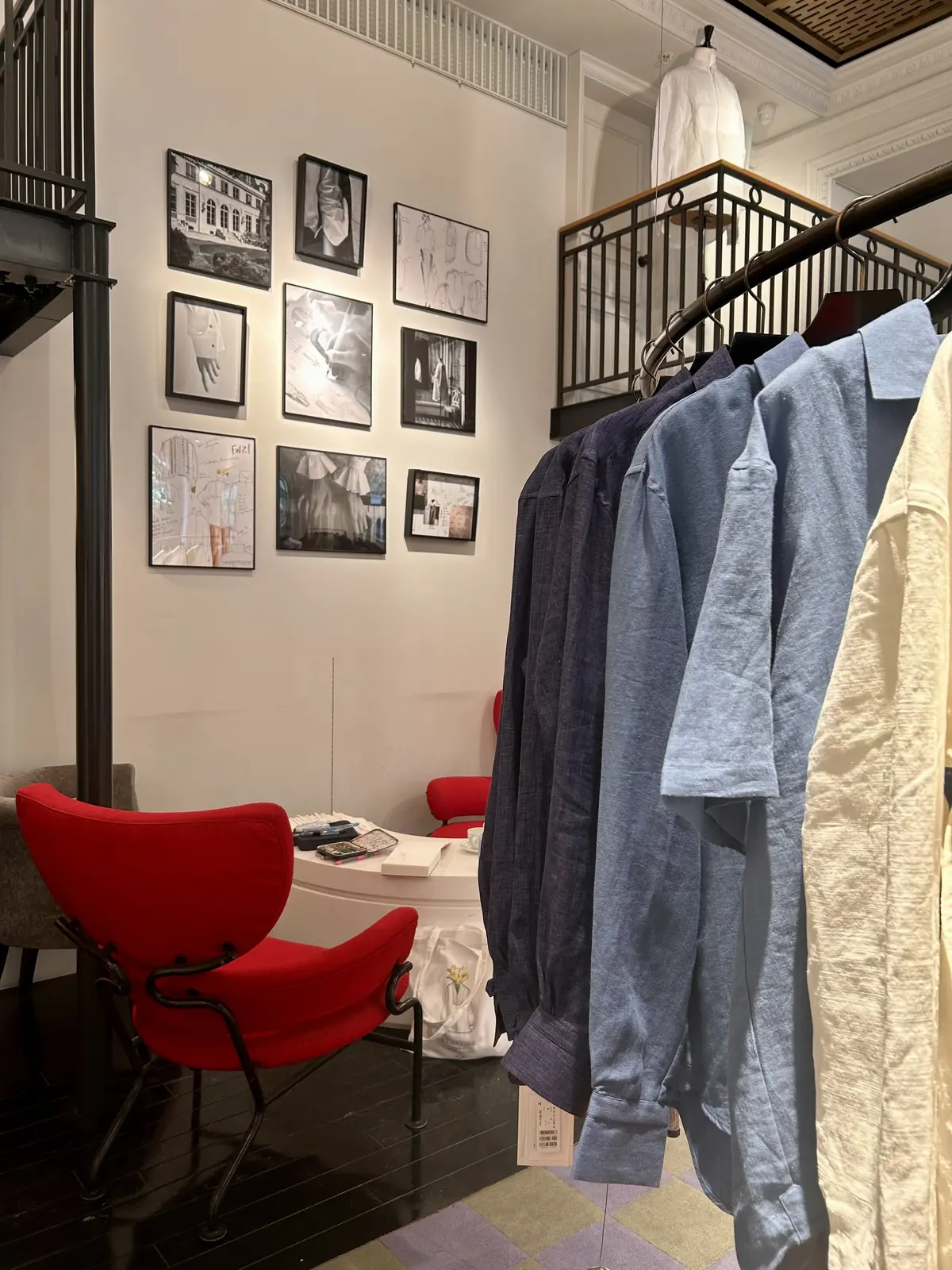 新緑が眩しい日、丸の内を探索してきましたの画像_3