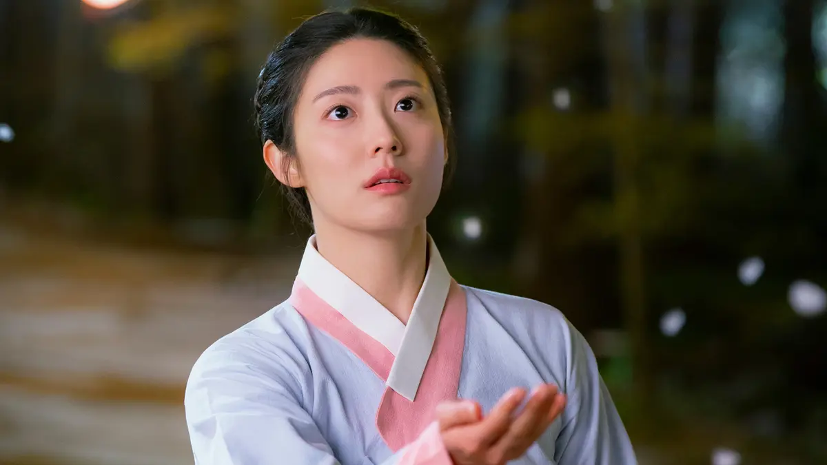 愛する盗賊様よ　Licensed by KBS Media Ltd. © 2026 KBS. All rights reserved　U-NEXTにて独占配信中　劇中シーン　ナムヒジョン