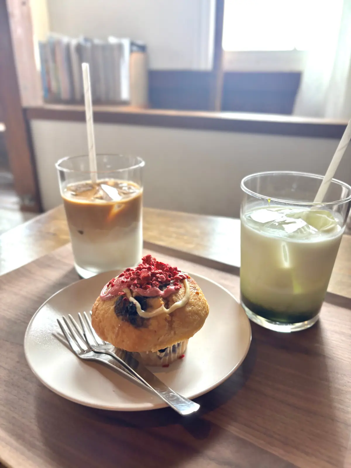 歴史的建築でカフェ時間。ヘルシーおからマの画像_8
