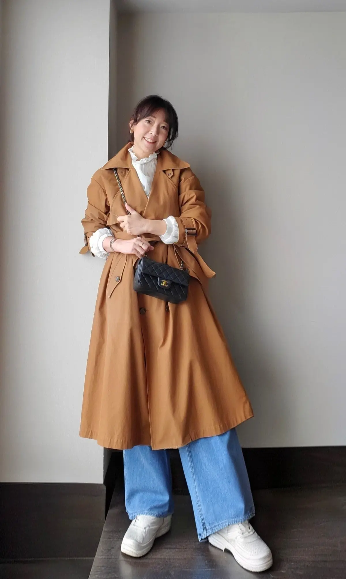 歳を重ねて似合う色、大人ブラウンアウターの画像_4