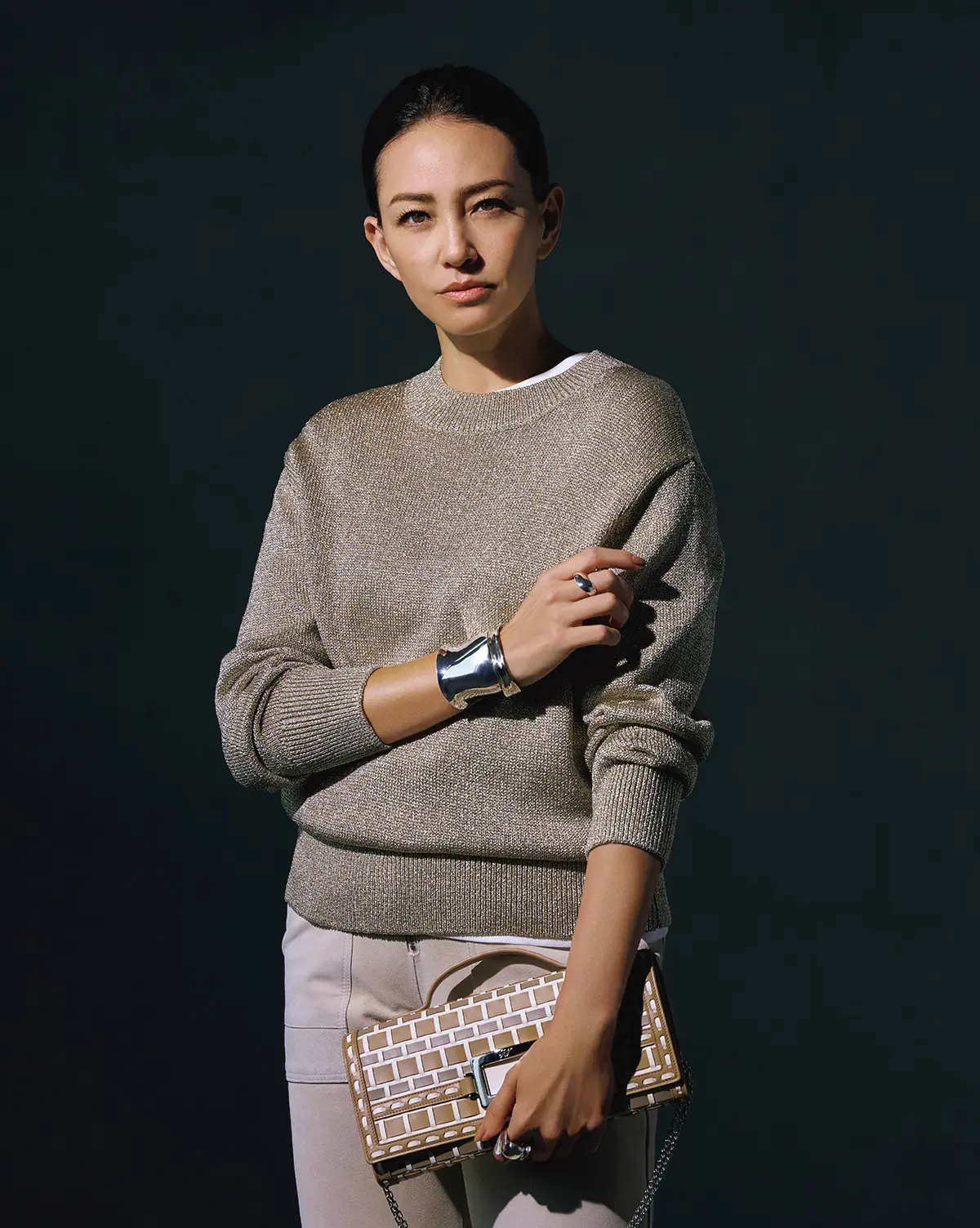 ワントーンで取り入れるのが 大人の上品アプローチ