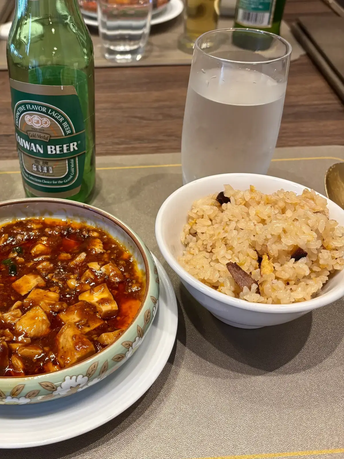 麻婆豆腐と炒飯