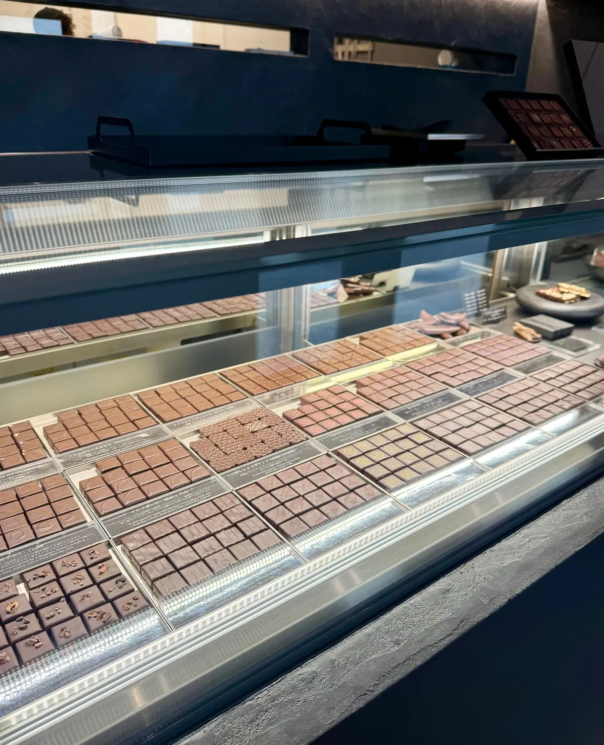 南麻布に誕生。実力派ショコラティエ「TEの画像_1