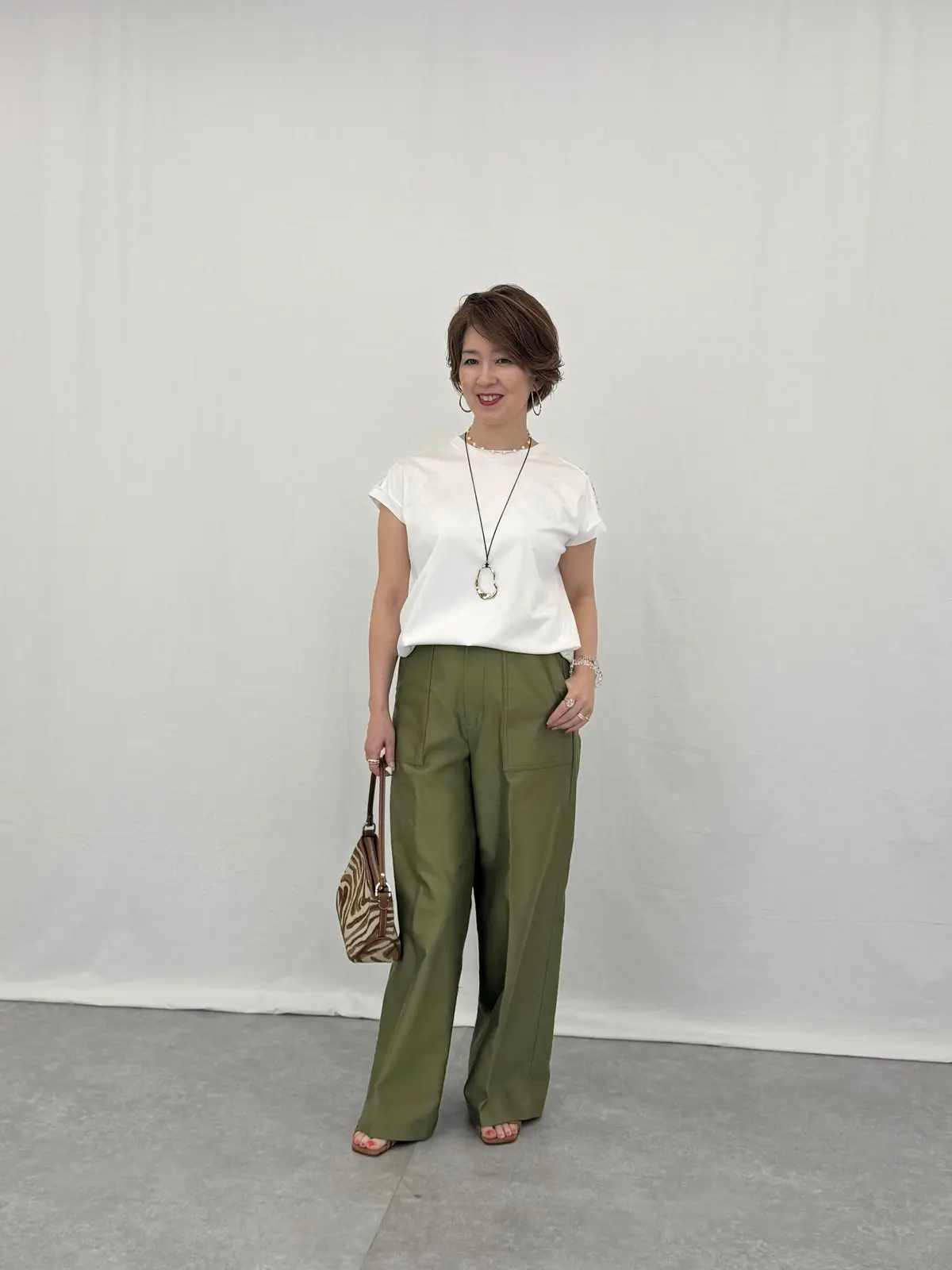 エクラプレミアム通販 試着会へ｜春夏コーの画像_2