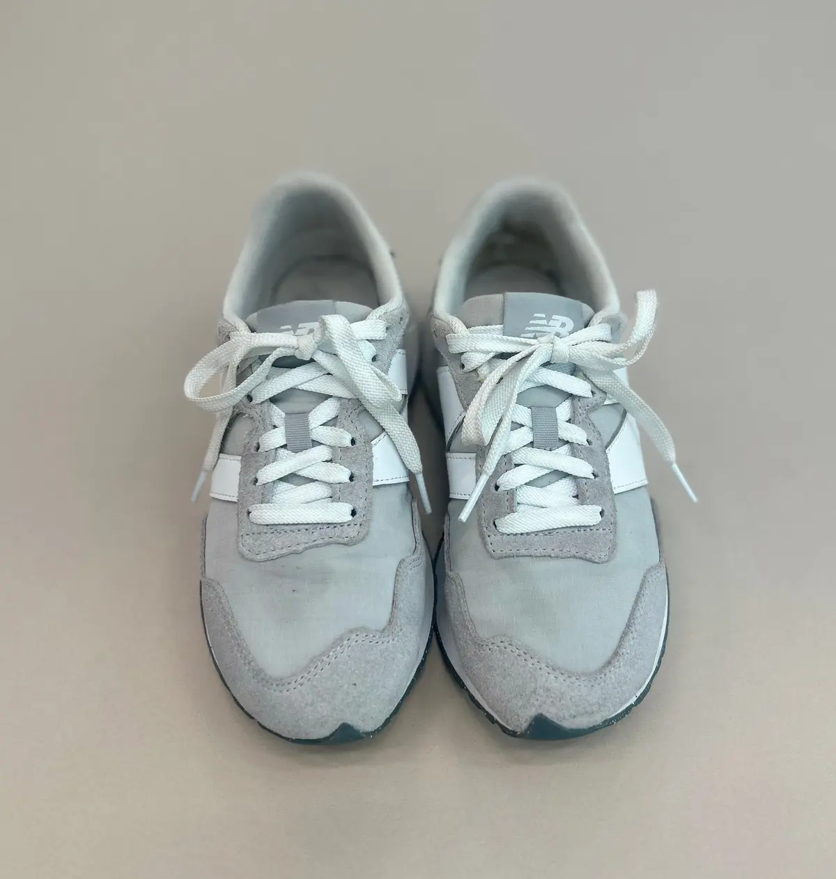 ニューバランス　スニーカー    237 エクラ編集部員の偏愛名品図鑑