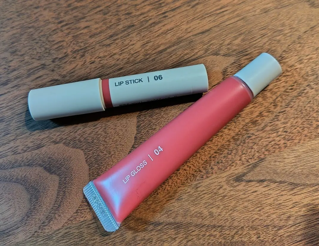 無印良品週間　LIP STICK 06スモーキーピンク　LIP GLOSS 04ローズピンク