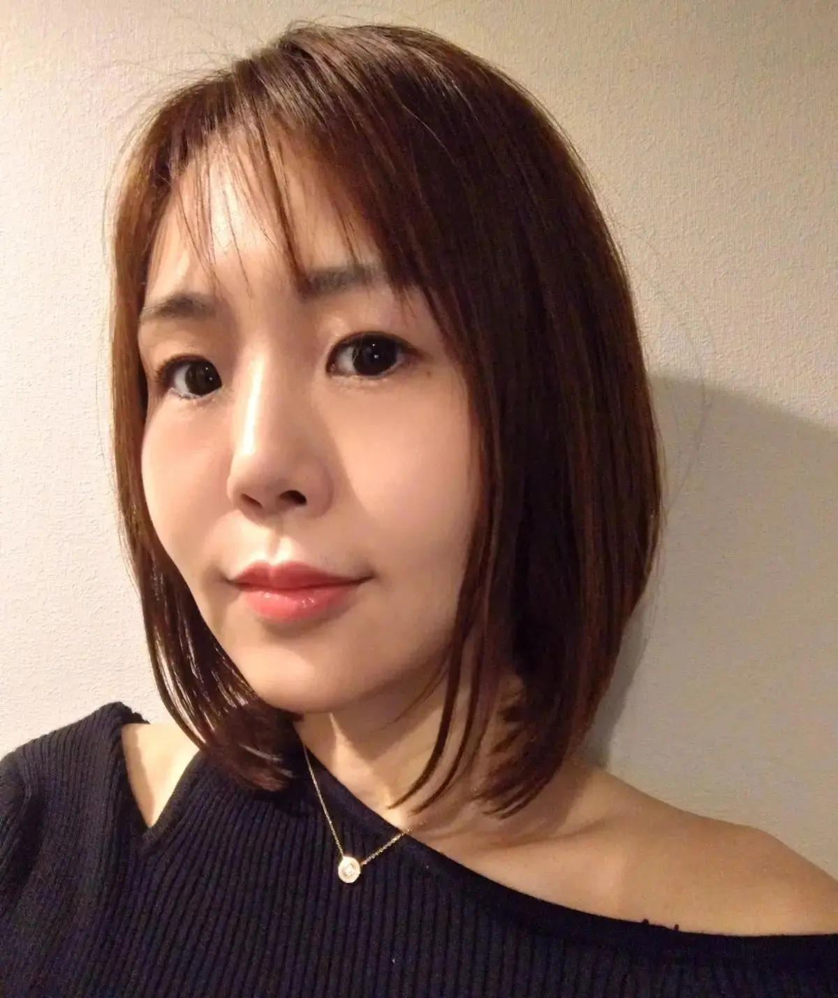 前下がりボブ アレンジ