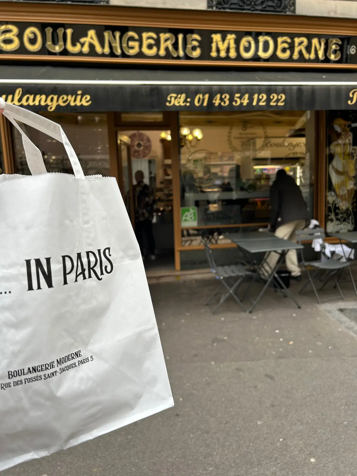 Netflix    Emily in Paris　seasons5   エミリーパリへ行く　ネットフリックス　ロケ地