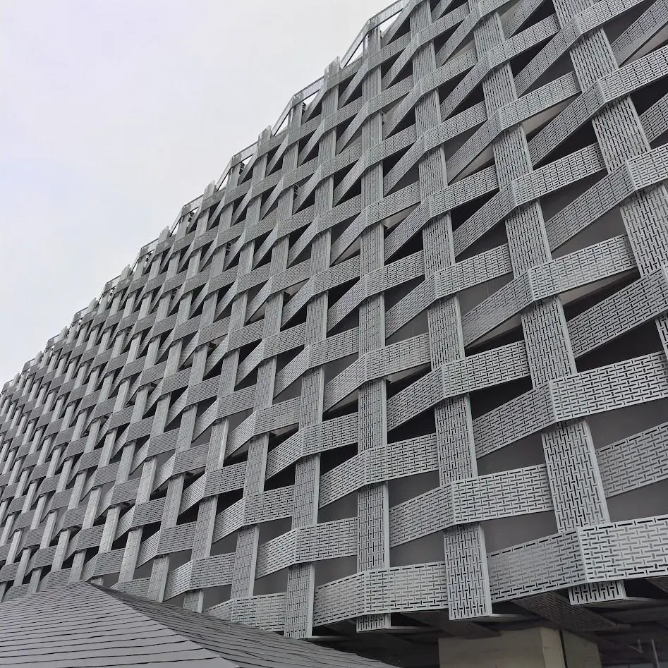 東京建物 Brillia HALL 箕面