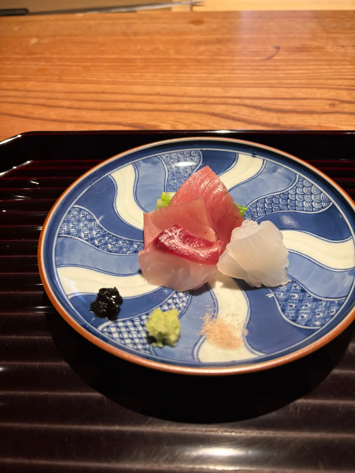 京都、祇園へ。石畳を歩きながら、暖簾をくの画像_9