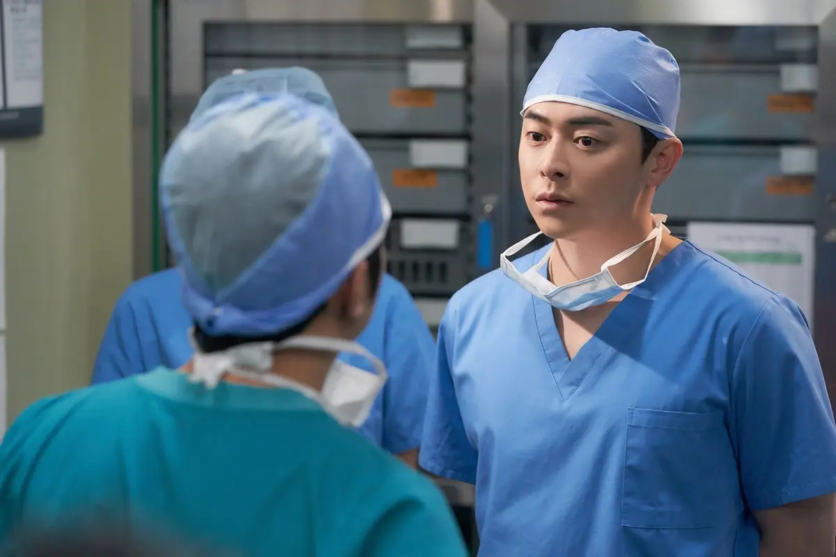 賢い医師生活　チョ・ジョンソク