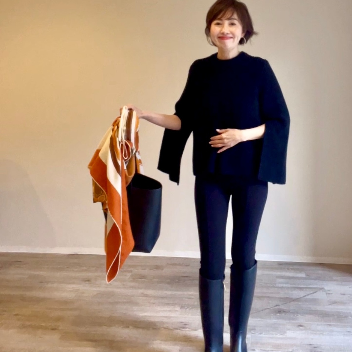 雨の日を味方にする3つの選択。笑顔で出かけるためのワードローブアイテム3選。