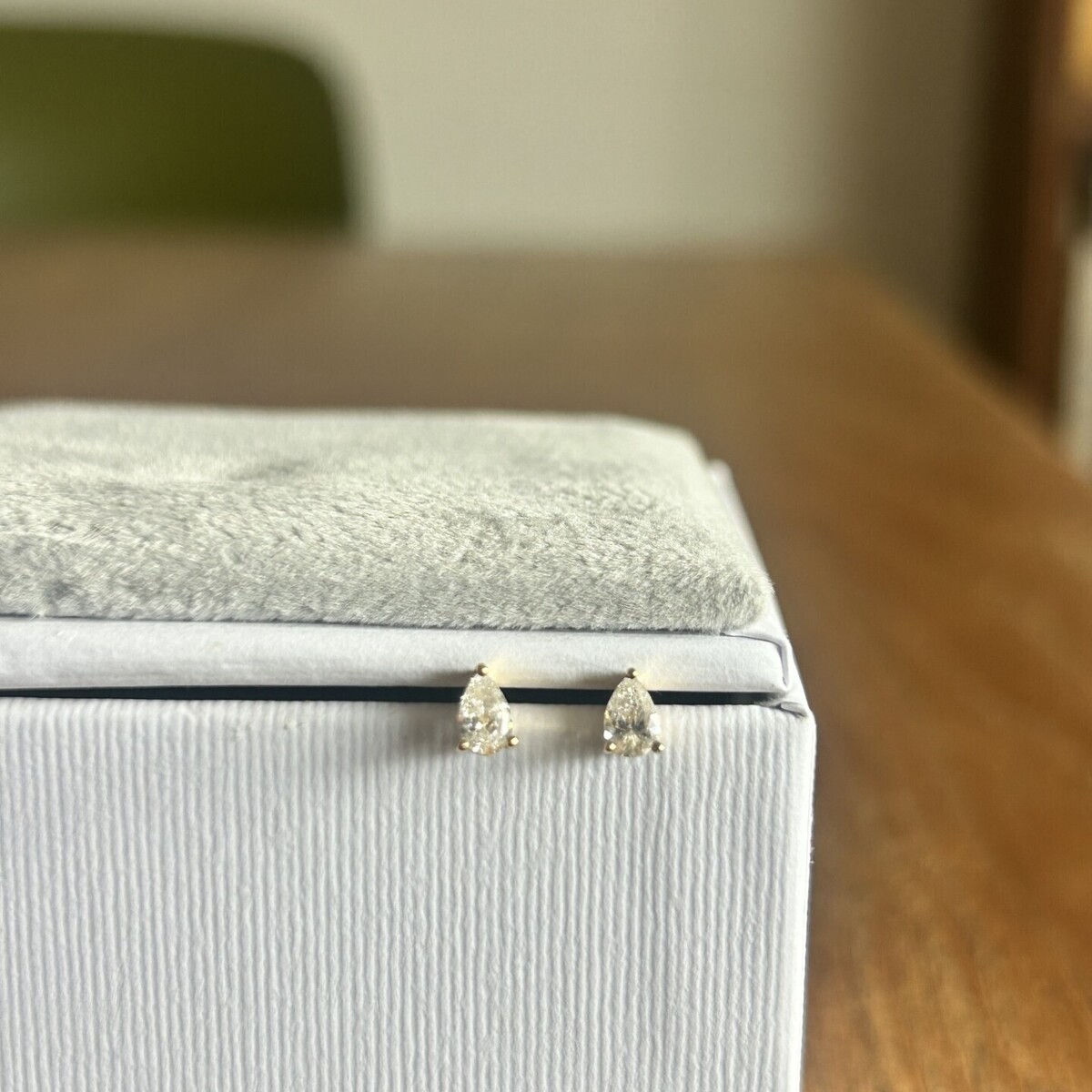 ブランイリスの一粒ダイヤピアスが可愛い【エクラ編集部員の偏愛名品図鑑 #36】