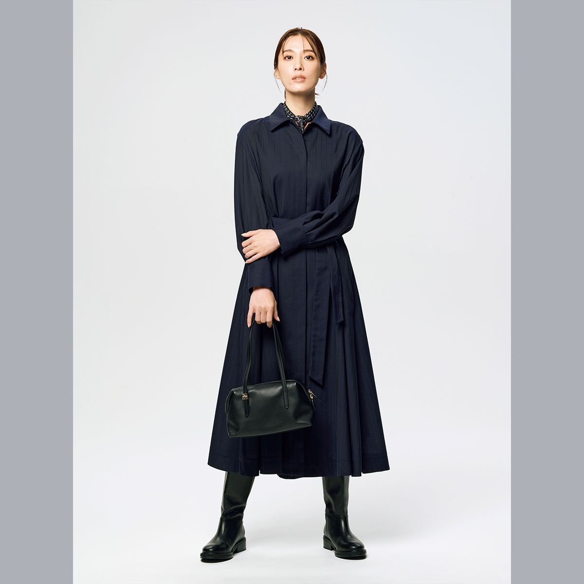 【ポール・スチュアート】月城かなとが鮮やかに着こなす秋冬服