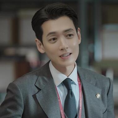 「BTS法」など現実とリンクする内容で話題。Netflix『プロボノ: アナタの正義救います！』【韓国ドラマ：心に刺さる、あのセリフ vol.12】